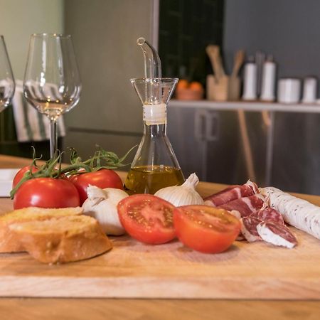 Plaza Catalunya City Center Apartments Barcelona Ngoại thất bức ảnh