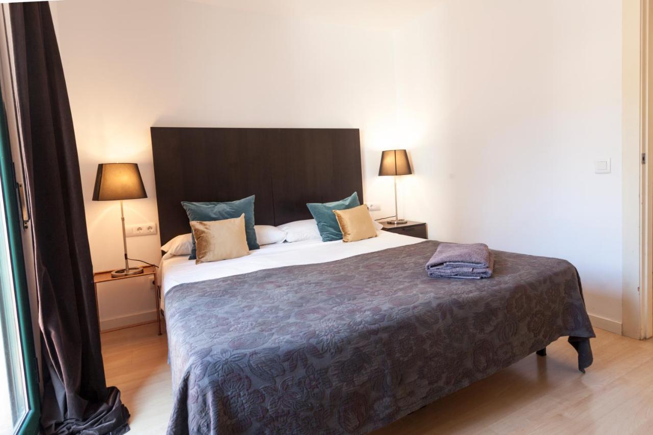 Plaza Catalunya City Center Apartments Barcelona Ngoại thất bức ảnh