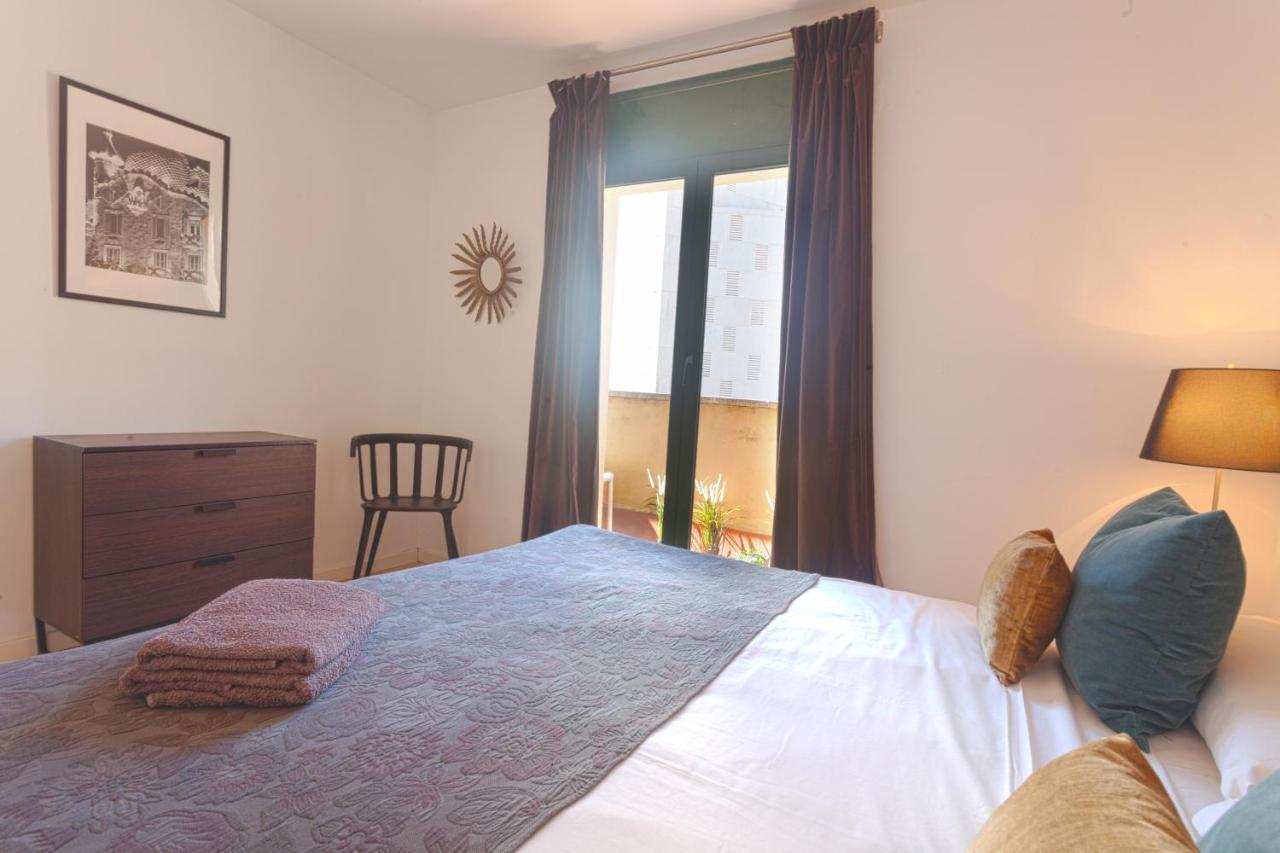 Plaza Catalunya City Center Apartments Barcelona Ngoại thất bức ảnh