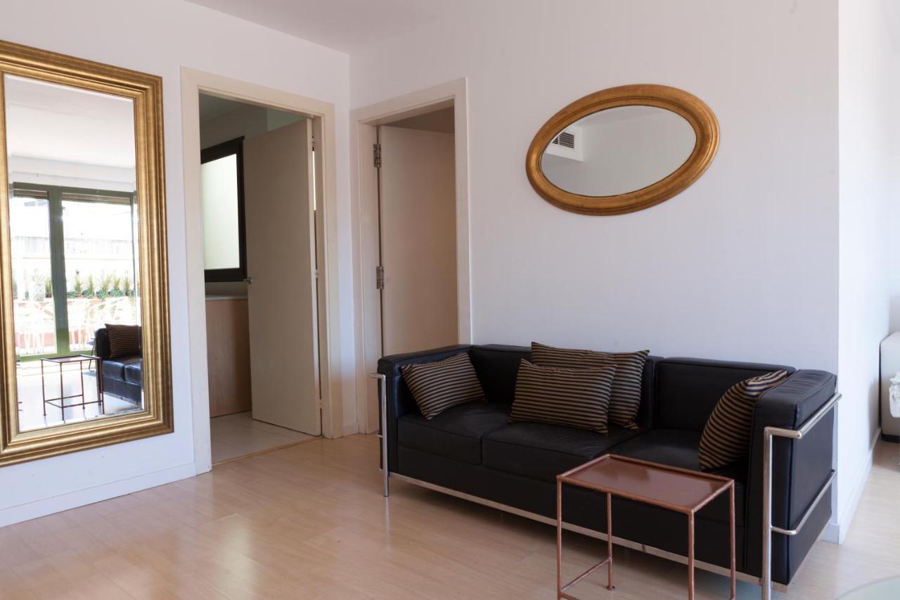 Plaza Catalunya City Center Apartments Barcelona Ngoại thất bức ảnh