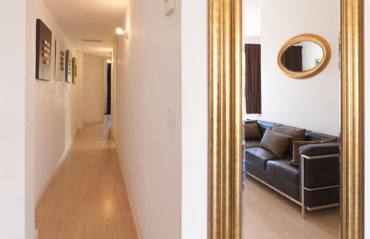 Plaza Catalunya City Center Apartments Barcelona Ngoại thất bức ảnh