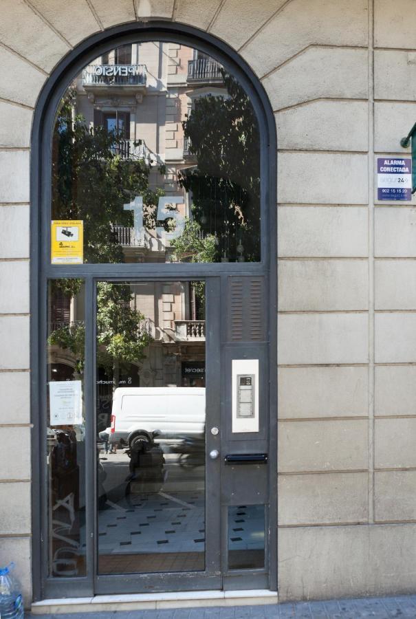 Plaza Catalunya City Center Apartments Barcelona Ngoại thất bức ảnh
